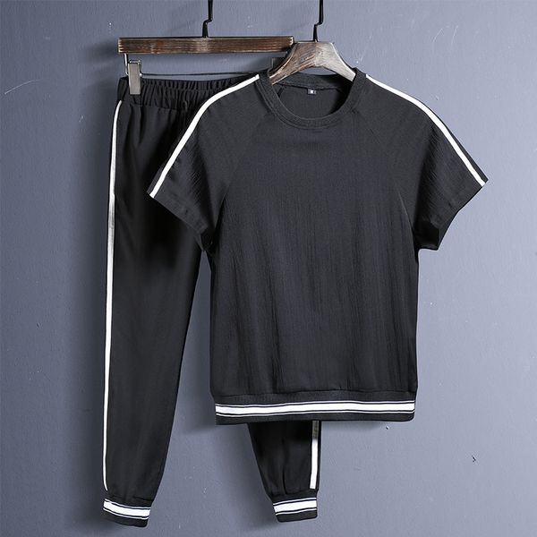 summer men set short sleeve + shorts suit solid jersey breathable 2pc short set fitness sportsuits men 2020 sweat suits, Gray 
summer men set short sleeve + shorts suit solid jersey breathable 2pc short set fitness sportsuits men 2020 sweat suits, Gray