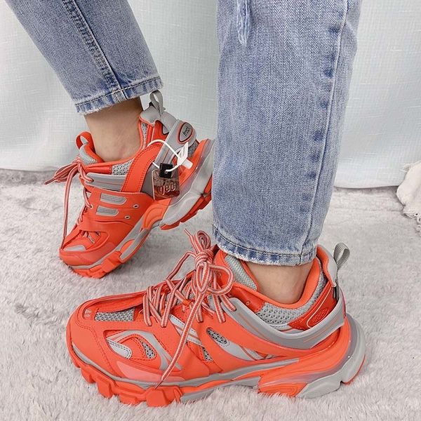luxury paris brand 3.0 orange sneaker tess s gomma maille whiteorange sports shoes men women clunky sneaker outdoor designer dad shoes
luxury paris brand 3.0 orange sneaker tess s gomma maille whiteorange sports shoes men women clunky sneaker outdoor designer dad shoes