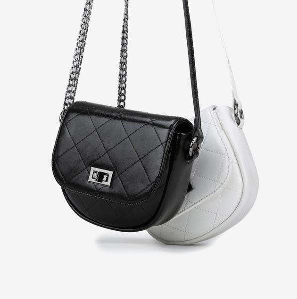 leather handbags 2019 new leisure car suture fashion leather handbags shoulder messenger chain bag
leather handbags 2019 new leisure car suture fashion leather handbags shoulder messenger chain bag