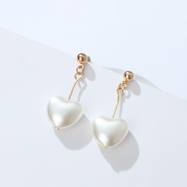 retro girl heart scrub pearl heart shape earrings japanese girl stud earrings, Golden;silver
retro girl heart scrub pearl heart shape earrings japanese girl stud earrings, Golden;silver