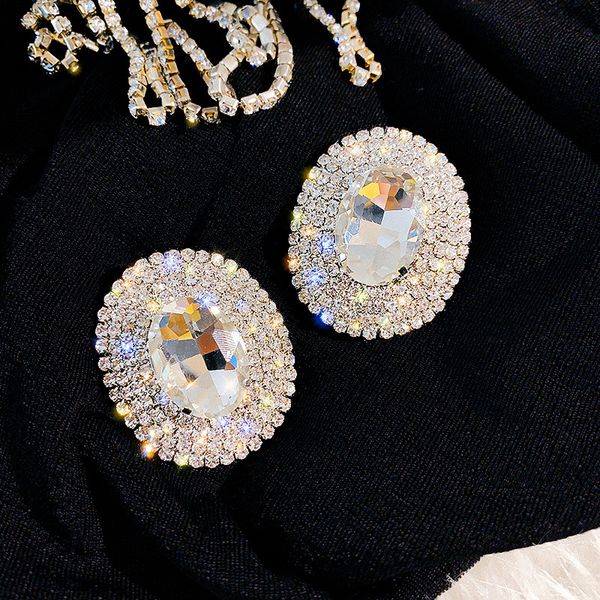 fyuan geometric full rhinestones stud earrings for women shine oversize round crystal earrings weddings party jewelry gift, Golden;silver
fyuan geometric full rhinestones stud earrings for women shine oversize round crystal earrings weddings party jewelry gift, Golden;silver