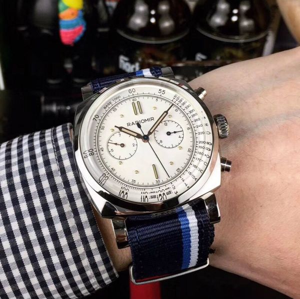 дизайнерские часы роскошных мужские часы автоматические часы тонкой стальной 44мм циферблат мужчина часы механические часы бесплатную достав, Slivery;brown
дизайнерские часы роскошных мужские часы автоматические часы тонкой стальной 44мм циферблат мужчина часы механические часы бесплатную достав, Slivery;brown