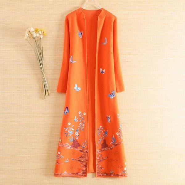 high-end autumn winter knitted trench coats for women vintage wool embroidery butterfly outerwear female -xxl, Tan;black
high-end autumn winter knitted trench coats for women vintage wool embroidery butterfly outerwear female -xxl, Tan;black