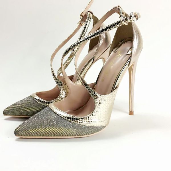 women lady woman 2019ss fashion gold glitter sequins poined toes wedding heels stiletto high heels shoes pumps 12cm 120mm, Black
women lady woman 2019ss fashion gold glitter sequins poined toes wedding heels stiletto high heels shoes pumps 12cm 120mm, Black
