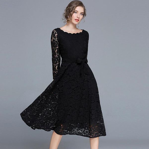 2017 winter women dresses lace vintage party dresses with slash neck elegant black white plus size women dress clothing, Black;gray
2017 winter women dresses lace vintage party dresses with slash neck elegant black white plus size women dress clothing, Black;gray