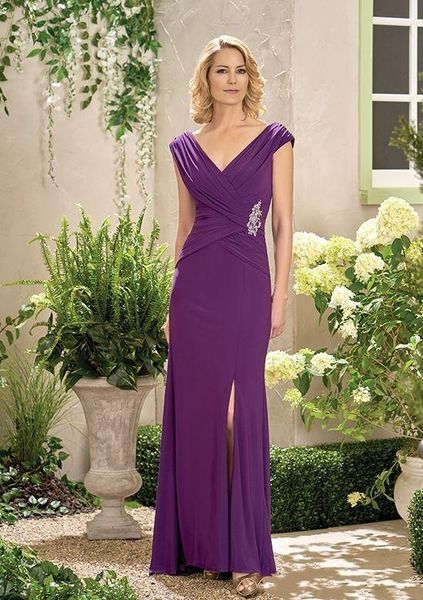 purple mother of the bride dresses v neck side split ruffle elegant mother of groom party dresses floor length wedding guest gown, Black;red
purple mother of the bride dresses v neck side split ruffle elegant mother of groom party dresses floor length wedding guest gown, Black;red