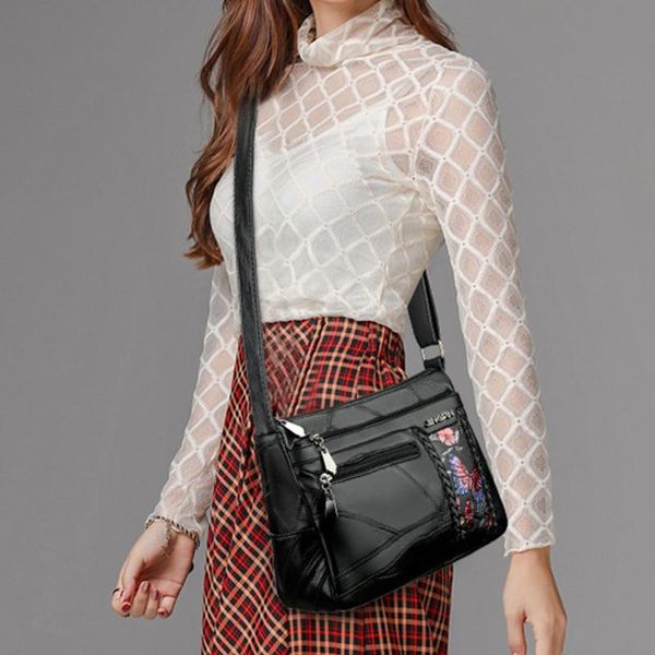 new fashion women crossbody package middle-aged female bag black soft leather shoulder bags casual messenger bags
new fashion women crossbody package middle-aged female bag black soft leather shoulder bags casual messenger bags