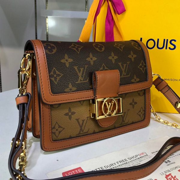 Cross Body 20см высокое качество сумка почтальона сумочка 2019 ранней весной серии цепоч
Cross Body 20см высокое качество сумка почтальона сумочка 2019 ранней весной серии цепоч