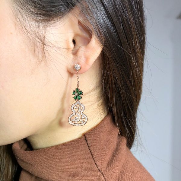 designer earrings calabash earrings show women's unique charm highlight the gorgeous atmosphere elegant blooming temperament exquisite, Silver
designer earrings calabash earrings show women's unique charm highlight the gorgeous atmosphere elegant blooming temperament exquisite, Silver