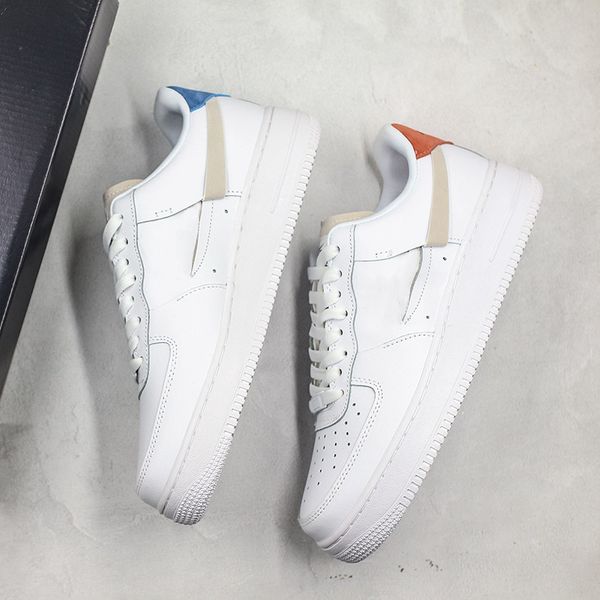 2019 cool white 1 inside out skateboard shoes red and blue men women comfortable outdoor skate sneakers special broken hook design
2019 cool white 1 inside out skateboard shoes red and blue men women comfortable outdoor skate sneakers special broken hook design