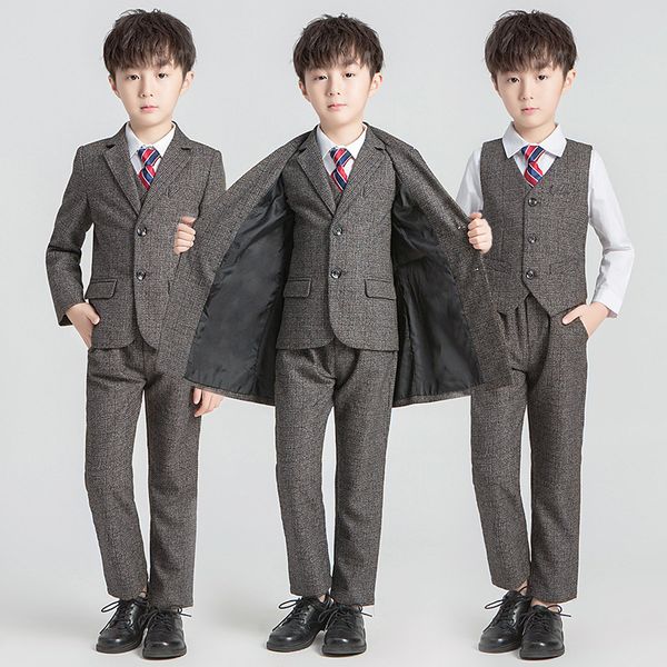 fashion boys formal wedding suit set kids solid wind coat blazer vest pants clothing set children party tuxedo ceremony costume, Black
fashion boys formal wedding suit set kids solid wind coat blazer vest pants clothing set children party tuxedo ceremony costume, Black