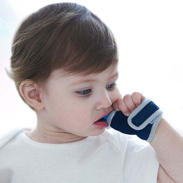 child teether glove sucking fingers thumb sound silicone baby nursing teether pacifier newborn dental care durable
child teether glove sucking fingers thumb sound silicone baby nursing teether pacifier newborn dental care durable