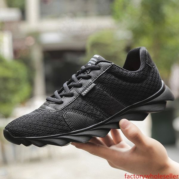 light blue fashion man s casual shoes hard-wearing massage lace-up shoes size 38-46 
light blue fashion man s casual shoes hard-wearing massage lace-up shoes size 38-46