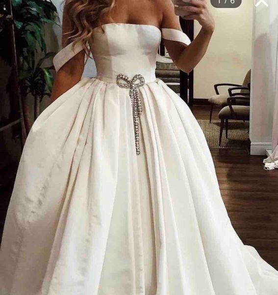100% real pictures ball gown wedding dresses luxury saudi arabian plus size high neck muslim long sleeves bridal gown with ow crystal beaded, White
100% real pictures ball gown wedding dresses luxury saudi arabian plus size high neck muslim long sleeves bridal gown with ow crystal beaded, White