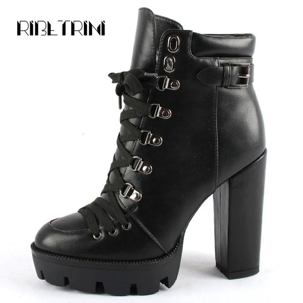 ribetrini rome style paltform ankle boots for women high heels boots lace up round toe shoes woman big size 36-43 pink black
ribetrini rome style paltform ankle boots for women high heels boots lace up round toe shoes woman big size 36-43 pink black