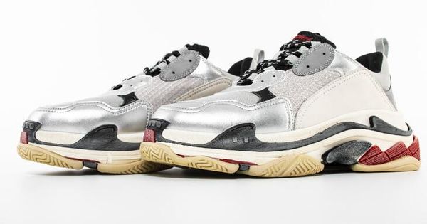 dhl triple s trainers color 25-40 sports shoes,running shoes,with original shoes box,size 35-45
dhl triple s trainers color 25-40 sports shoes,running shoes,with original shoes box,size 35-45