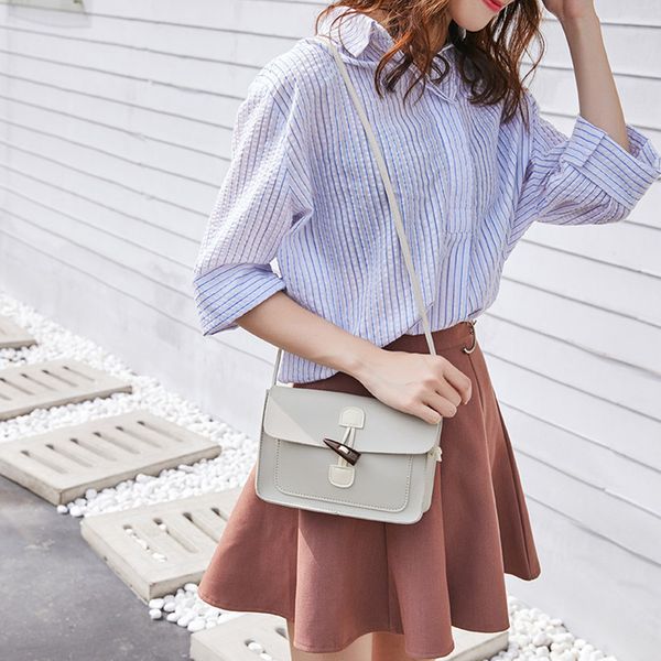 bolsa mujer bags women's simple all-purpose small square bag single shoulder messenger bags trendy ladies shoulder dropshipping
bolsa mujer bags women's simple all-purpose small square bag single shoulder messenger bags trendy ladies shoulder dropshipping