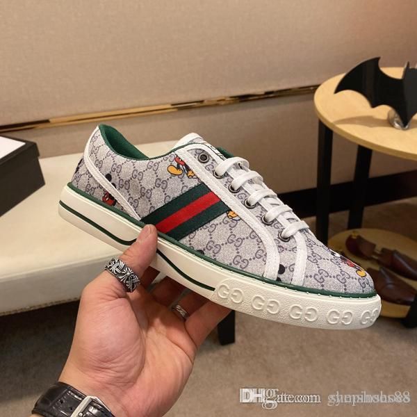 luxury men classic shoes designer low help trainers sneakers printed leather cartoon outdoor shoes fashion mens athletic shoes, Black