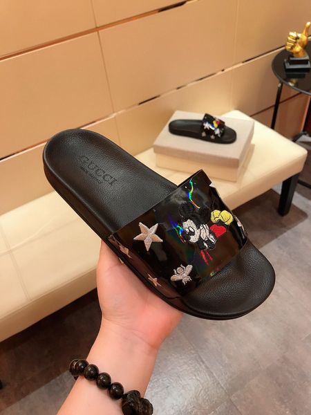 new fashion men women designer slides shoes summer wide flat slippery sandals slipper flip flop rice mouse cartoon print ace bee 38-44 h28, Black
new fashion men women designer slides shoes summer wide flat slippery sandals slipper flip flop rice mouse cartoon print ace bee 38-44 h28, Black