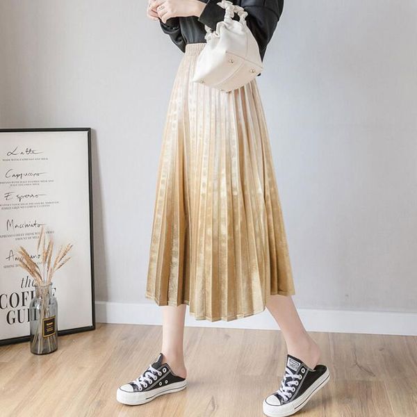 2019 autumn winter gradient color gold velvet skirt women long pleated skirt high waist versatile retro skirts female, Black
2019 autumn winter gradient color gold velvet skirt women long pleated skirt high waist versatile retro skirts female, Black