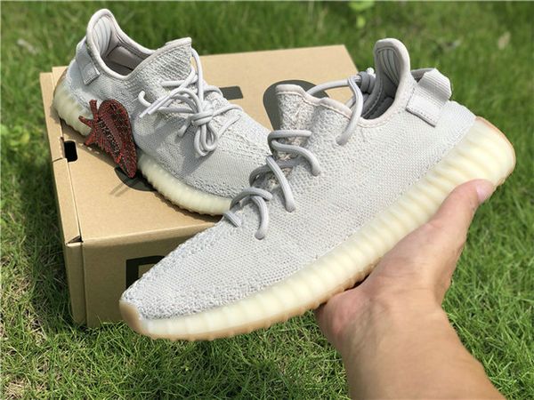 Butter 350 v2 boot beluga 2 0 hoe neaker tatic 350 v2 women men hoe cream white without box
Butter 350 v2 boot beluga 2 0 hoe neaker tatic 350 v2 women men hoe cream white without box