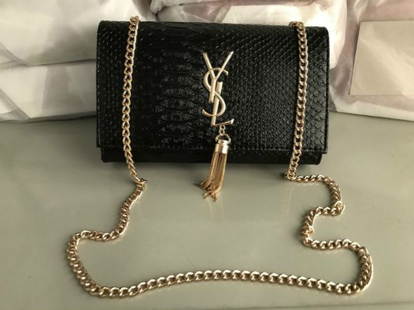 2019 new bag fashion women totes handbags lady elegant shoulder bag small cross body clutch bags messenger bag
2019 new bag fashion women totes handbags lady elegant shoulder bag small cross body clutch bags messenger bag