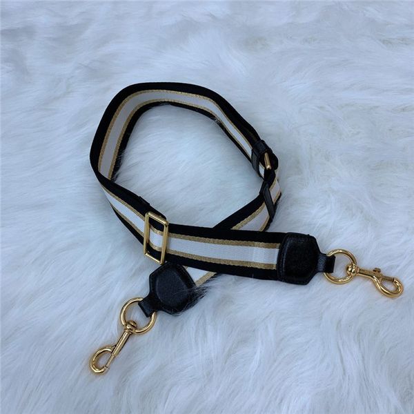 2020 women messenger bag shoulder women fashion chain bag fashion real leathe shoulder bag cross body bags
2020 women messenger bag shoulder women fashion chain bag fashion real leathe shoulder bag cross body bags
