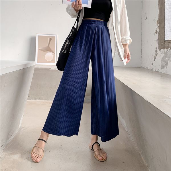 women's pants & capris chiffon material pleated wide-leg women high waist was thin drape feeling loose elastic mopping female spring, Black;white
women's pants & capris chiffon material pleated wide-leg women high waist was thin drape feeling loose elastic mopping female spring, Black;white