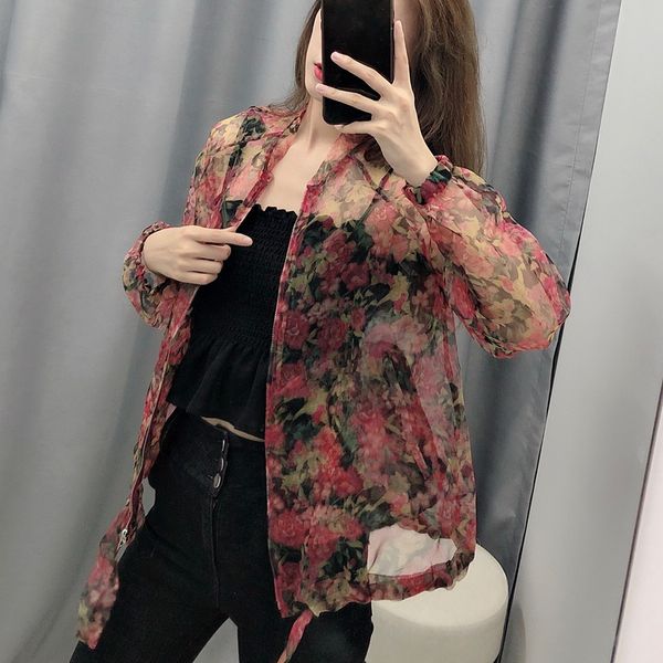 women sunscreen summer 2019 new fashion floral prints full sleeve zipper placket transparent modern lady see throught jacket, Black;brown
women sunscreen summer 2019 new fashion floral prints full sleeve zipper placket transparent modern lady see throught jacket, Black;brown