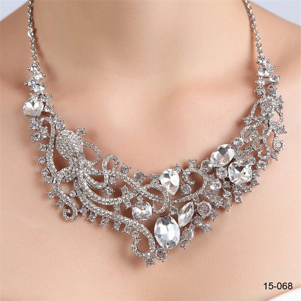 New Design Elegant Silver Plated Pearl & Rhinestone 15068 Bridal Necklace & Earrings Jewelry Set Cheap Accessories for Prom
New Design Elegant Silver Plated Pearl & Rhinestone 15068 Bridal Necklace & Earrings Jewelry Set Cheap Accessories for Prom