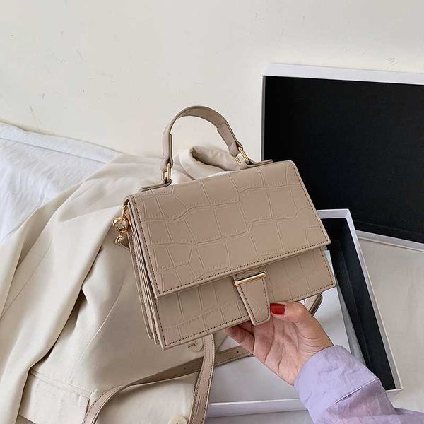 2020 summer women shoulder bag chain messager crossbody bag tide mini small package pu leather sweet lady mobile phone
2020 summer women shoulder bag chain messager crossbody bag tide mini small package pu leather sweet lady mobile phone