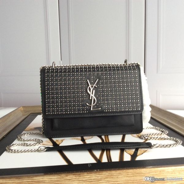 Новая модная женская цепочка с органайзером и зубочисткой с заклепками из натура 
Новая модная женская цепочка с органайзером и зубочисткой с заклепками из натура