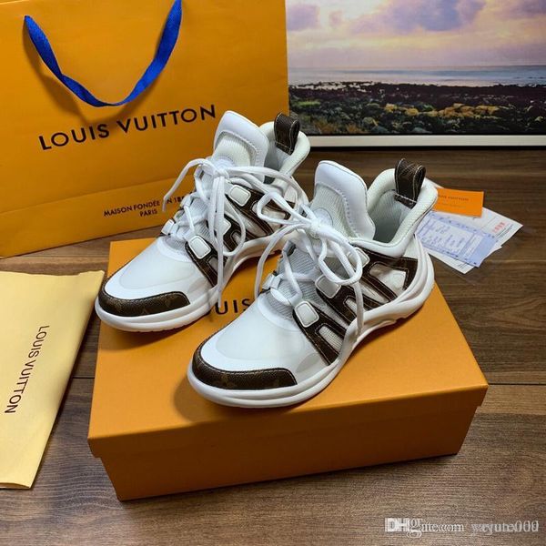 new fashion men's and women's leather lace thick bottom super large sports shoes white casual shoes sports shoe box, Black
new fashion men's and women's leather lace thick bottom super large sports shoes white casual shoes sports shoe box, Black