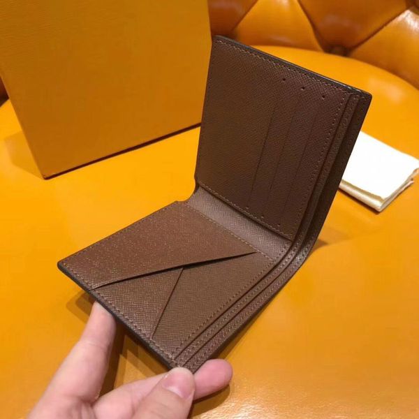 2018 brand men wallet genuine leather short coin purse fashion hasp wallet for male with card holder p holder, Red;black
2018 brand men wallet genuine leather short coin purse fashion hasp wallet for male with card holder p holder, Red;black
