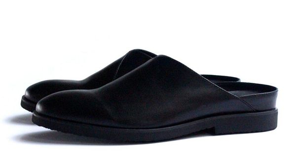 new style summer comfortable handmade slippers men flat slippers pure black casual shoes male
new style summer comfortable handmade slippers men flat slippers pure black casual shoes male