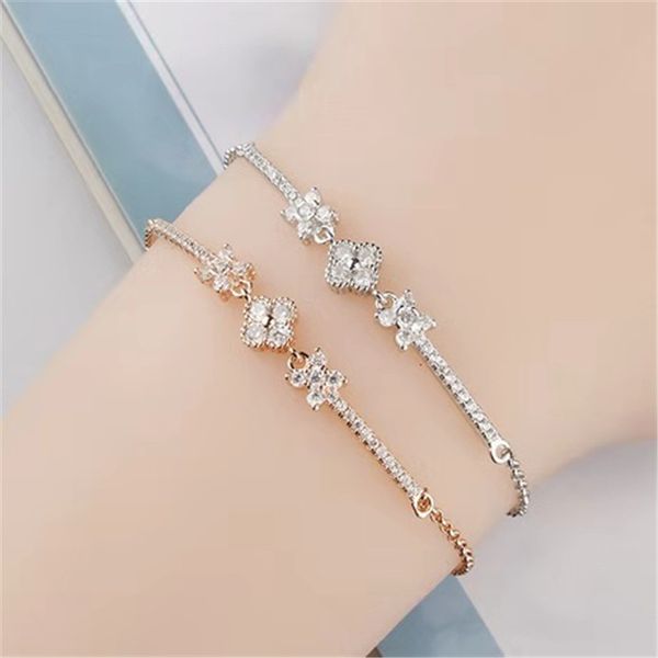 fashion statement s925 silver lucky four-leaf clover temperament bracelet for ladies, Golden;silver
fashion statement s925 silver lucky four-leaf clover temperament bracelet for ladies, Golden;silver