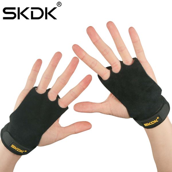 skdk cowhide fitness weightlifting grips wrist wrap support pull-up training kettlebells gymnastic rings workout gym gloves
skdk cowhide fitness weightlifting grips wrist wrap support pull-up training kettlebells gymnastic rings workout gym gloves
