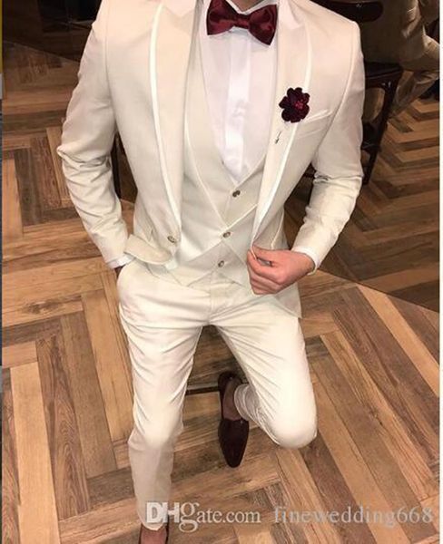 one button groomsmen peak lapel wedding groom tuxedos men suits wedding/prom/dinner man blazer(jacket+tie+vest+pants) 973, Black;gray
one button groomsmen peak lapel wedding groom tuxedos men suits wedding/prom/dinner man blazer(jacket+tie+vest+pants) 973, Black;gray