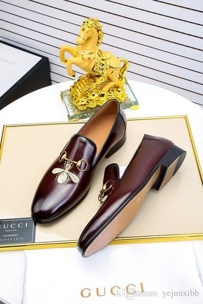 a1 pointed toe mens dress shoes business leather luxury wedding loafer floral print men flats office party formal shoes 38-45, Black
a1 pointed toe mens dress shoes business leather luxury wedding loafer floral print men flats office party formal shoes 38-45, Black