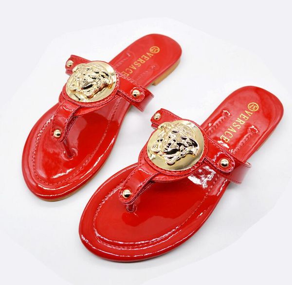 brand men beach slide sandals scuffs slippers mens black white red gold beach fashion slip-on sandals 
brand men beach slide sandals scuffs slippers mens black white red gold beach fashion slip-on sandals