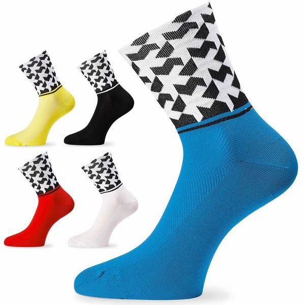 professional brand cycling sport socks protect feet breathable wicking socks plaid cycling bicycles, Black
professional brand cycling sport socks protect feet breathable wicking socks plaid cycling bicycles, Black