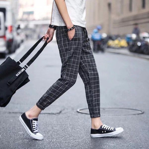 men's pants ins super plaid korean casual slim harem set loose bottoms small pencil flat, Black
men's pants ins super plaid korean casual slim harem set loose bottoms small pencil flat, Black