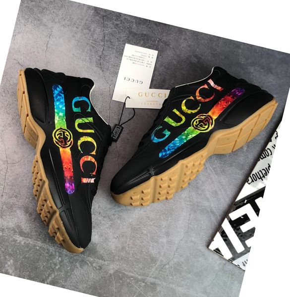 2019c luxury new 3d printed logo original pattern couple ca ual port hoe women men thick ole port hoe eur 35 44 
2019c luxury new 3d printed logo original pattern couple ca ual port hoe women men thick ole port hoe eur 35 44