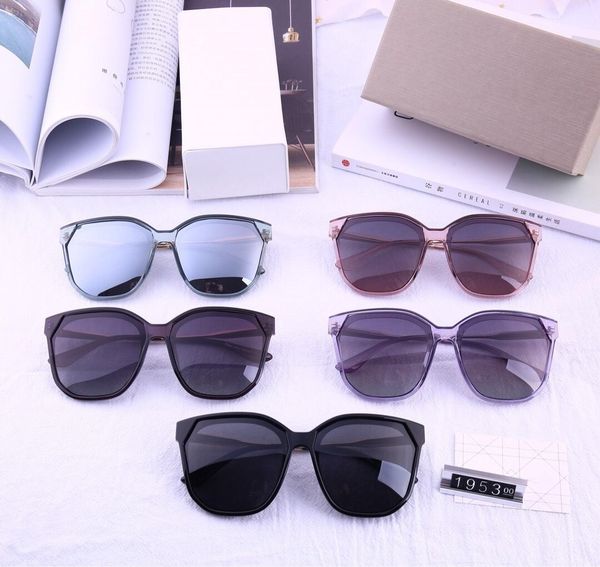 wholesale-design sunglasses-new 2019 lady's large frame color film polarized sunglasses model 1953 with box, White;black
wholesale-design sunglasses-new 2019 lady's large frame color film polarized sunglasses model 1953 with box, White;black