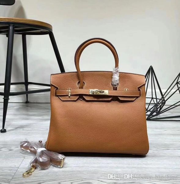 2018 35cm 30cm 25cm big brand designer totes shoulder bags handbags with better lock hardware women lady real super soft genuine leather
2018 35cm 30cm 25cm big brand designer totes shoulder bags handbags with better lock hardware women lady real super soft genuine leather