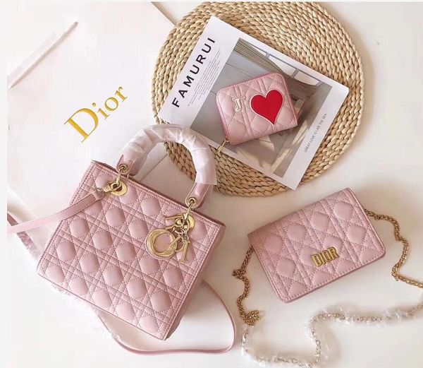 20 latest style fashion portable wallet ladies elegant obsolete presbyopia shoulder messenger bag tassel chain clutch bag hand
20 latest style fashion portable wallet ladies elegant obsolete presbyopia shoulder messenger bag tassel chain clutch bag hand