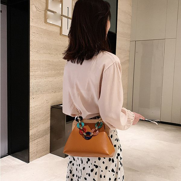 women trendy shoulder bags pu handbag vintage clip clutch bag purses mini acrylic chain crossbody totes ladies hand bag
women trendy shoulder bags pu handbag vintage clip clutch bag purses mini acrylic chain crossbody totes ladies hand bag