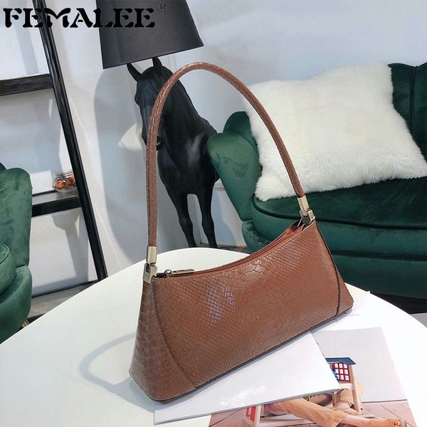 retro crocodile pattern pu leather 2019 new baguette handbag women trendy solid vintage shoulder bag alligator sac a main tote
retro crocodile pattern pu leather 2019 new baguette handbag women trendy solid vintage shoulder bag alligator sac a main tote