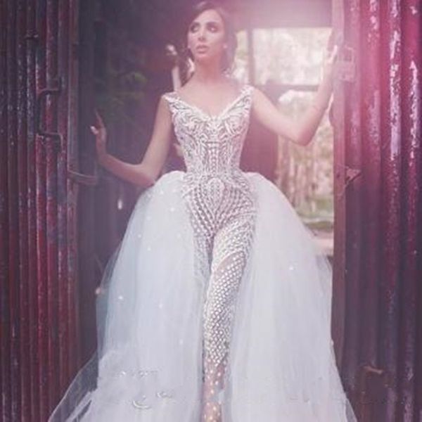 2019 new jumpsuit evening dresses with big detachable tulle overskirt v neckline sleeveless floor length sheer sequins party prom gowns, Black;red
2019 new jumpsuit evening dresses with big detachable tulle overskirt v neckline sleeveless floor length sheer sequins party prom gowns, Black;red