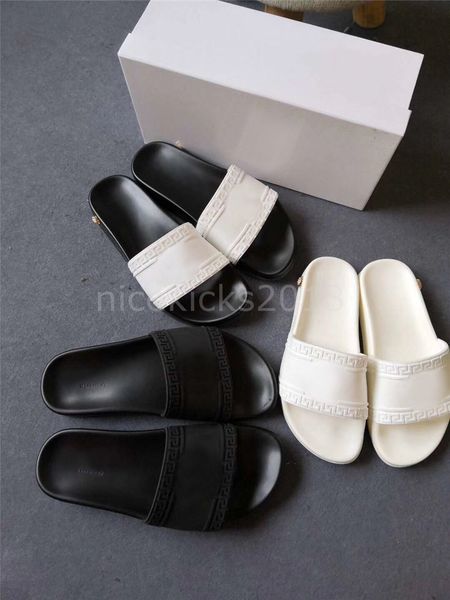 luxury designer mens womens slippers summer sandals beach slide shoe ladies sandali d duck shoes print leather all black pantoufles
luxury designer mens womens slippers summer sandals beach slide shoe ladies sandali d duck shoes print leather all black pantoufles